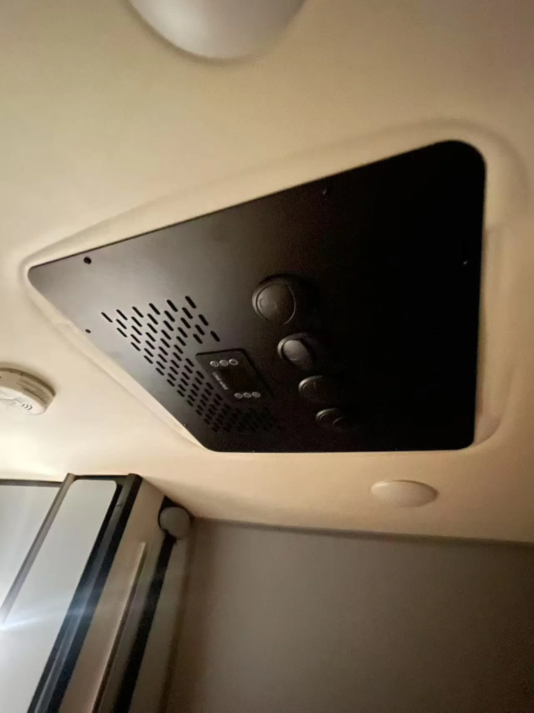 CAVE WAVE C3 ULTRA QUIET SERIES 12V/24V/48V - AIR CONDITIONER