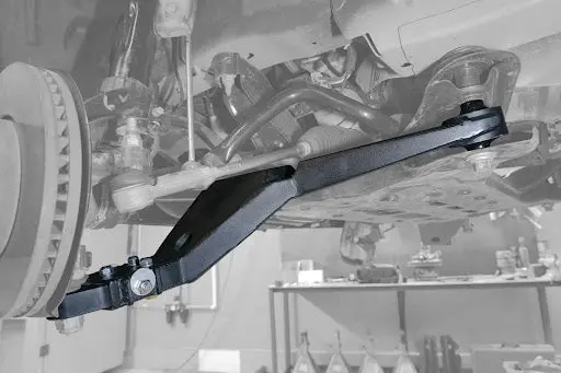 Van Compass ADJUSTABLE HIGH CLEARANCE LOWER CONTROL ARM - 2020+ FORD TRANSIT AWD AND RWD 3.webp