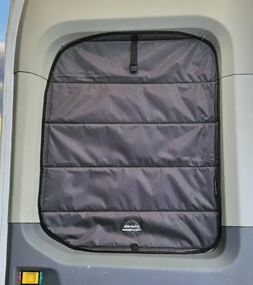 Article de blog 'Renovating your van or RV during winter: the best time of year!' cover image.webp