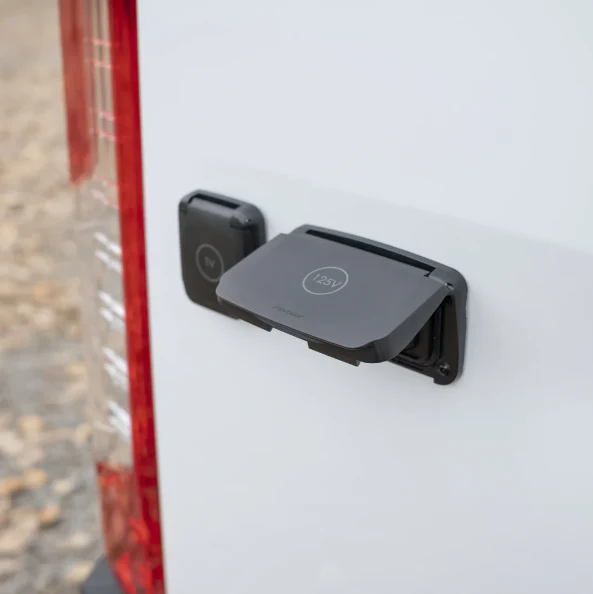Scanstrut 125V 20A AC Outlet (Ventura Series) 