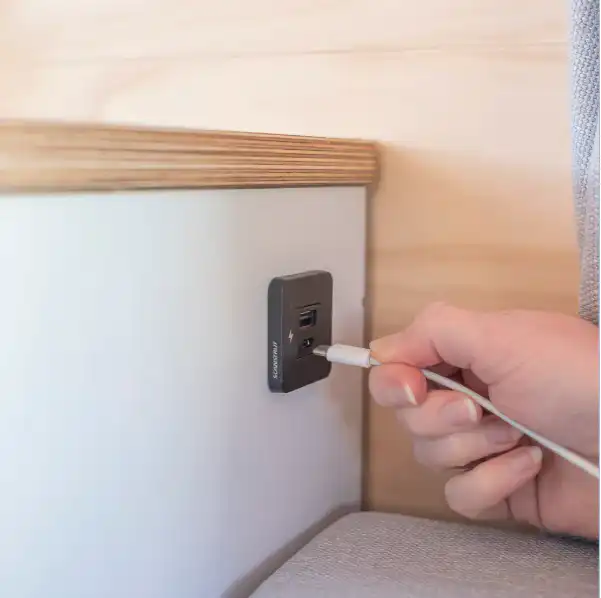 Scanstrut TILE USB-A & C Interior Charging Socket