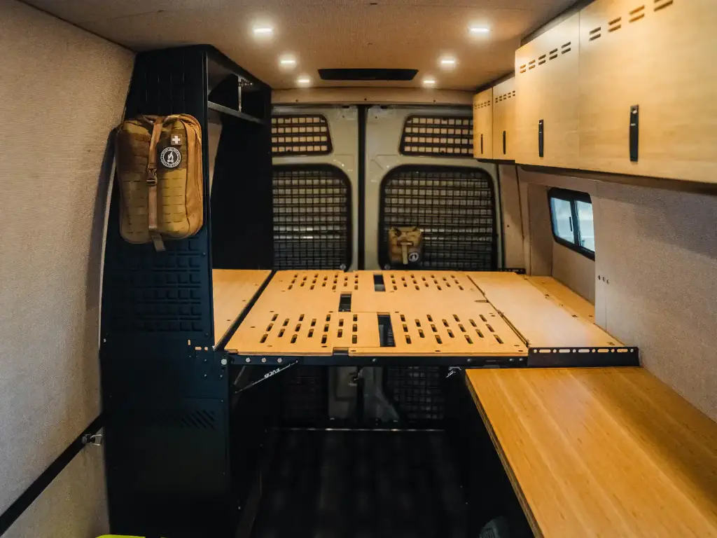 SPRINTER VAN MURPHY BED