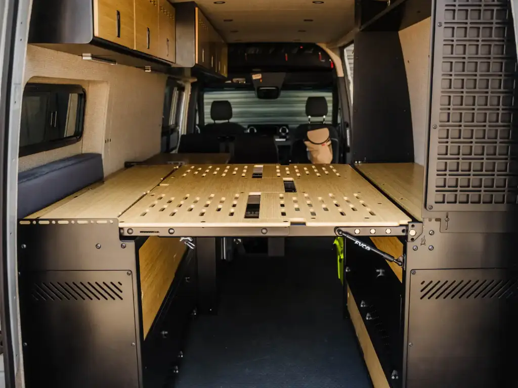SPRINTER VAN MURPHY BED