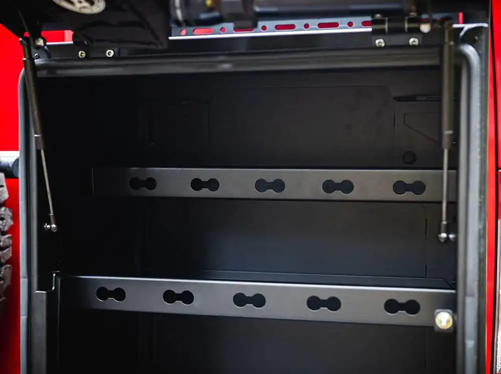 Camper Van Expandable Elevator Bed 16.webp