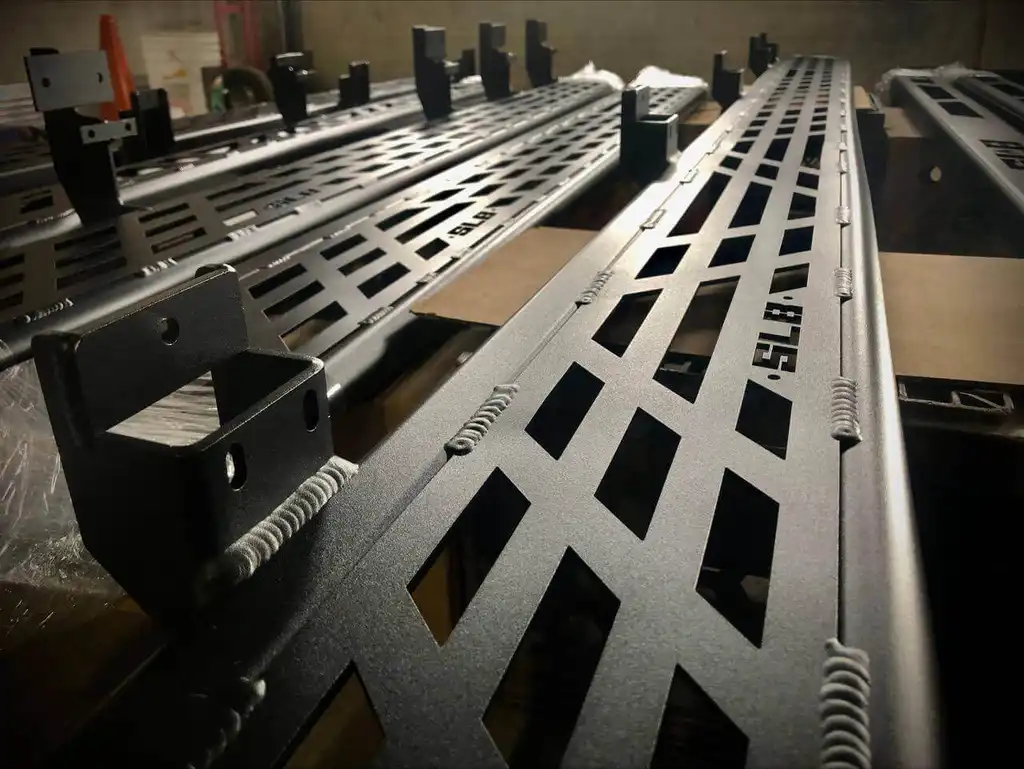 SLB Tubular Running Boards – Mercedes Sprinter 144WB (2007+)