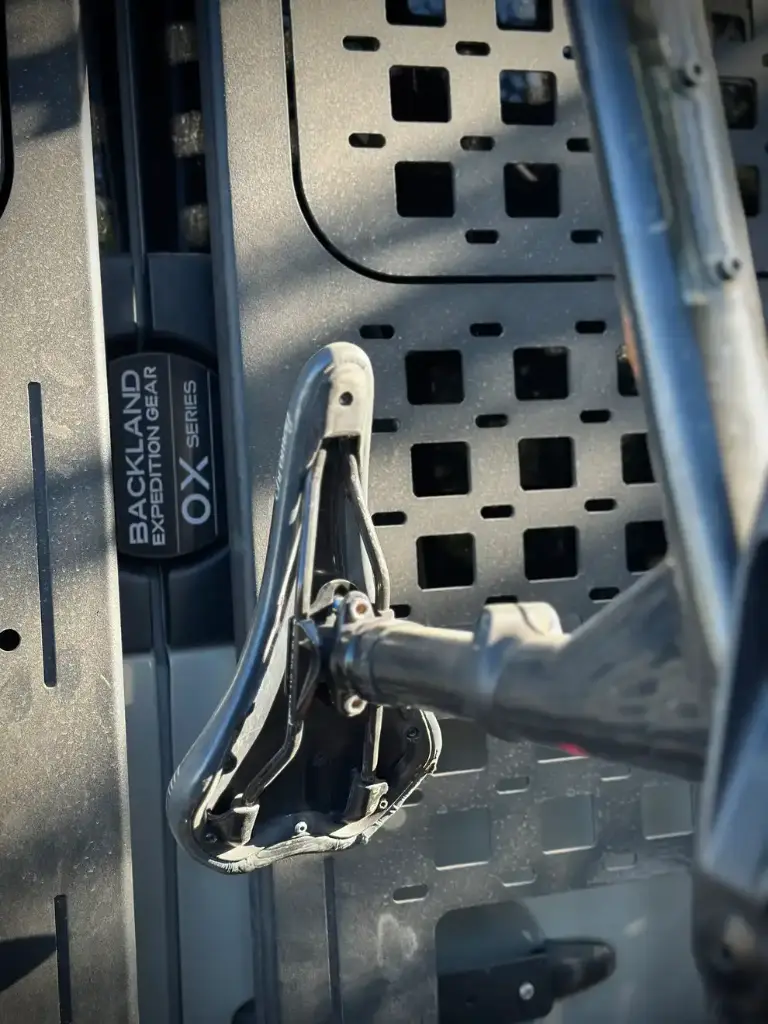 OX - Series Emblem Plate