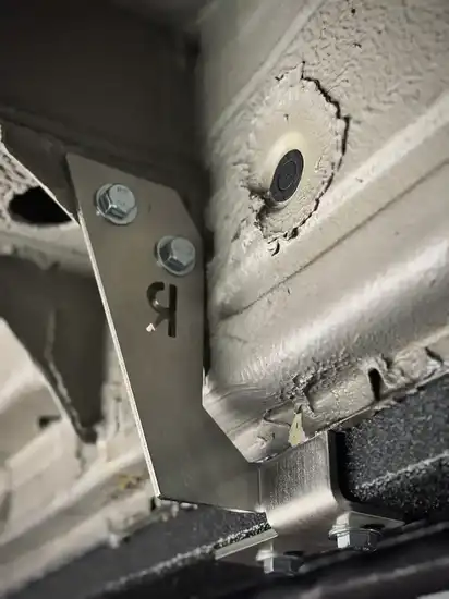 APEX - Rock Sliders / Side Steps - 170 - Drop Down with Shorter Driver Side - Steel