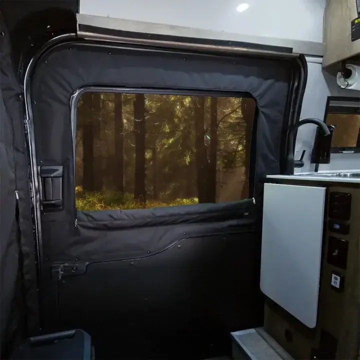 Couvre-fenêtre pour porte coulissante – Ford Transit Cargo 2015+
