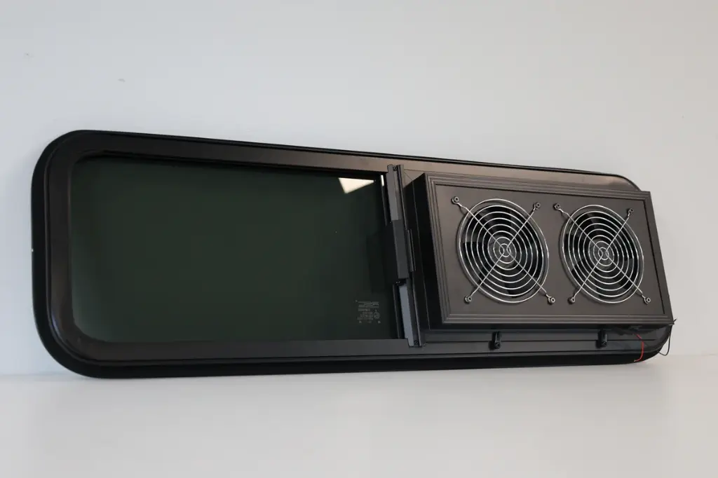 VW1033 Dual-Fan Half Slider Bunk Window